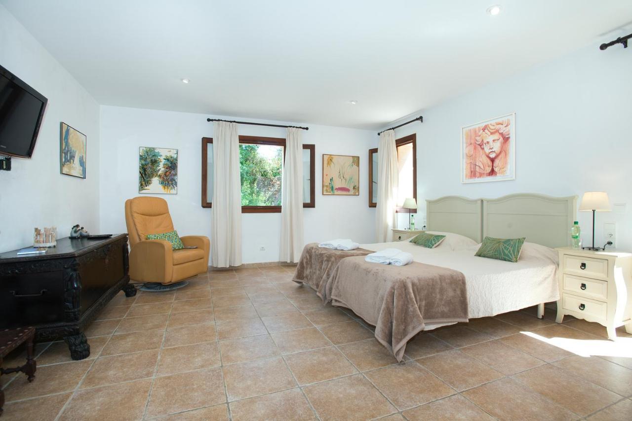 Owl Booking Villa Siquier - Luxury Retreat With Mountain Views Pollenca Exterior photo